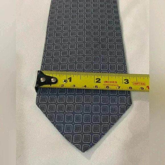Brooks Brothers  men 100% silk grey Y2K pattern necktie - Picture 4 of 5